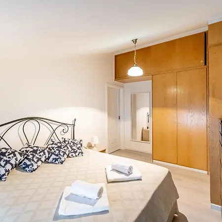 Maison Bohemienne Apartment
